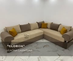 Ugaona garnitura GLORIJA u bež i braon tonovima sa ukrasnim jastucima — Salon nameštaja MATA